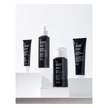 Cargar imagen en el visor de la galería, Soothe & Protect Daily Skin Essentials Kit