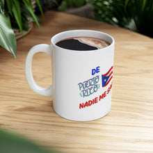 Cargar imagen en el visor de la galería, ✨ Taza &quot;De Puerto Rico Nadie Me Saca&quot;
